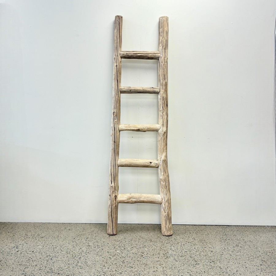 Rustic Ladder - Natural